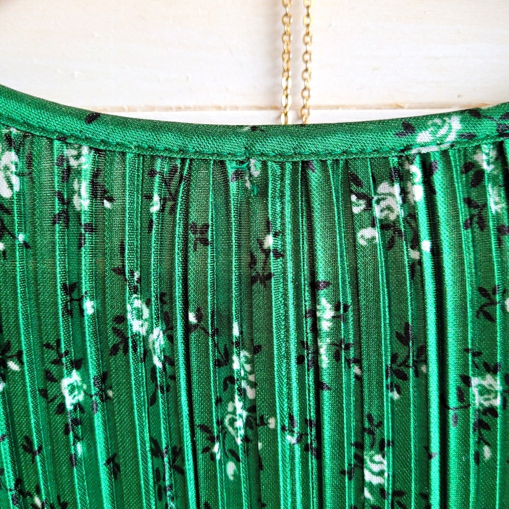 Suzy Shier Blouse - Picture 3 of 3